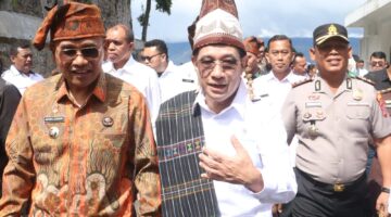 Kapolres Simalungun Dampingi Kunjungan Kerja Wamenkes RI, Tinjau Langsung Skrining TBC Terintegrasi Program Cek Kesehatan Gratis di Parapat